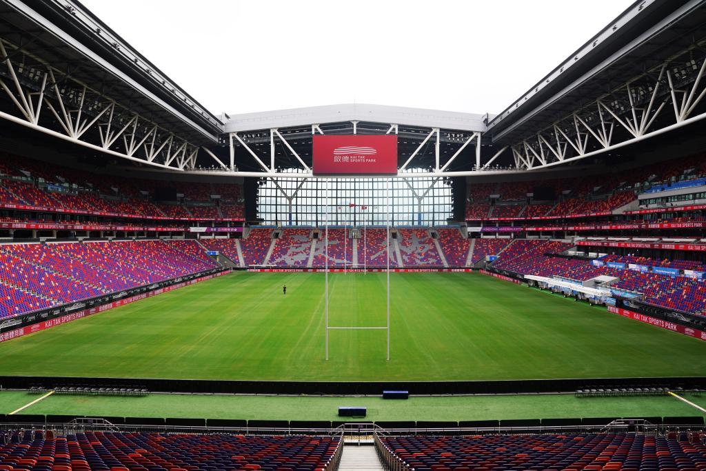 这是11月6日拍摄的位于香港启德体育园内的启德主场馆。主场馆利用香港特区政府提供的区域冷冻系统提供冷气，实现高效节能运行。