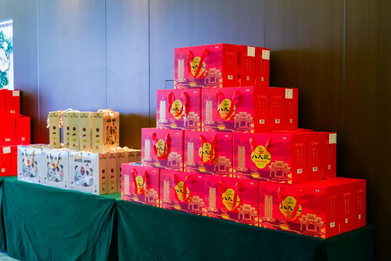 同胜祥一桌年夜饭 