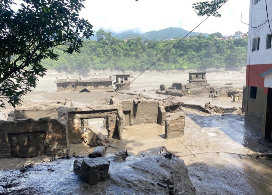 尼泊尔当地受到洪水影响的村庄